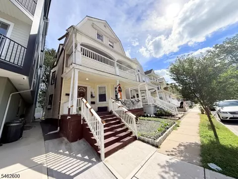 44 N 16th St, East Orange, NJ 07017