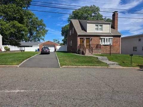 260 Lincoln Ave, Totowa, NJ 07512