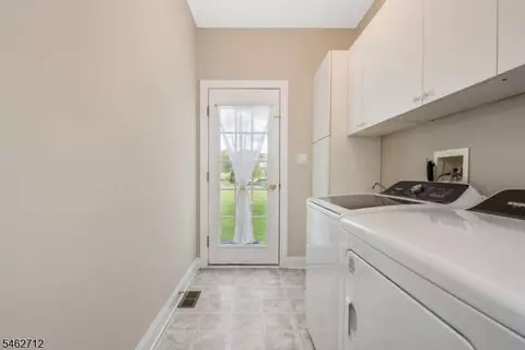 Other - 81 Crestview Dr, Clinton, NJ 08809 photo 5 of 11