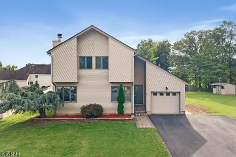 3 Wythe Cir, Hillsborough, NJ 08844