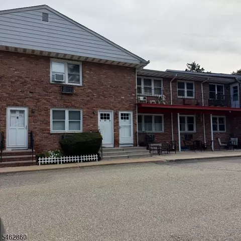680 State Route 15 #47B, Lake Hopatcong, NJ 07849