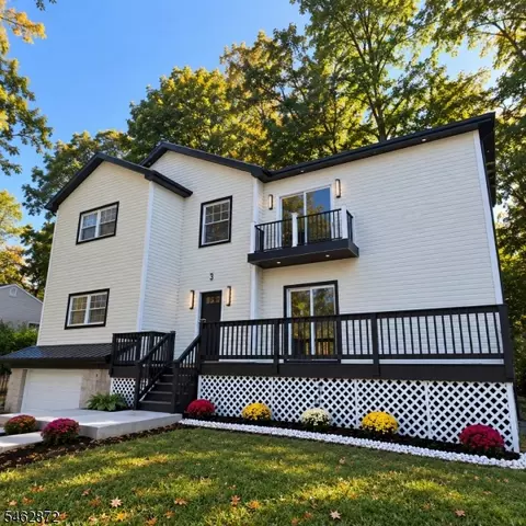 3 Larch Dr, Stockholm, NJ 07460