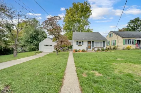 141 Liberty Blvd, Phillipsburg, NJ 08865