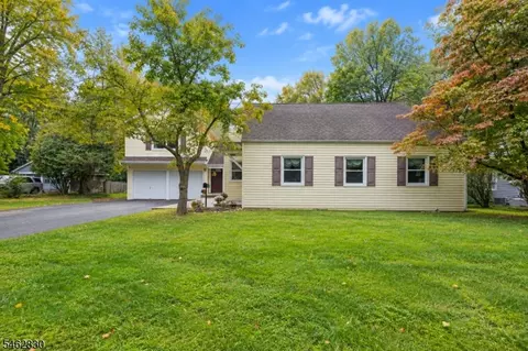 2090 Raritan Rd, Scotch Plains, NJ 07076
