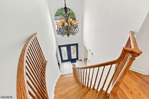 Entry Way - 16 Sunset Dr, Nutley, NJ 07110 photo 2 of 3