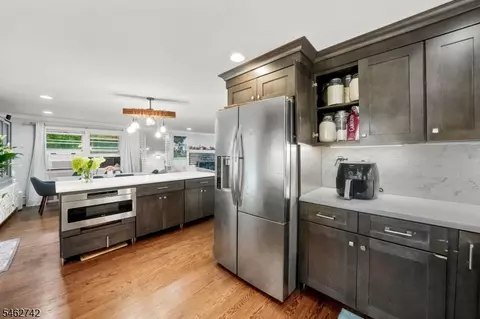 Kitchen - 17 Harrison Ave, Gillette, NJ 07933 photo 2 of 4