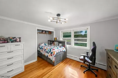 Bedroom - 17 Harrison Ave, Gillette, NJ 07933 photo 2 of 7