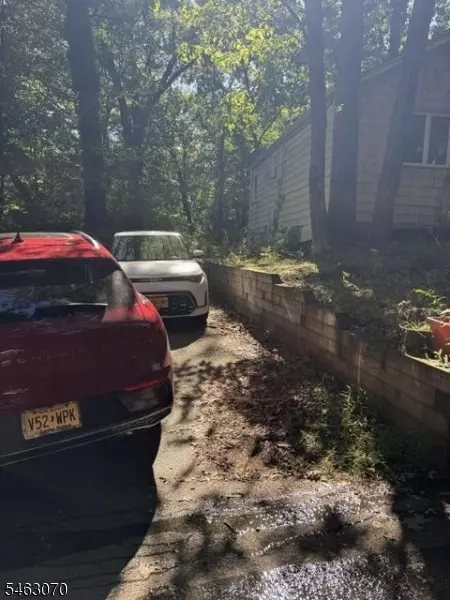 Other - 21 Gorge Dr, Haskell, NJ 07420 photo 4 of 8