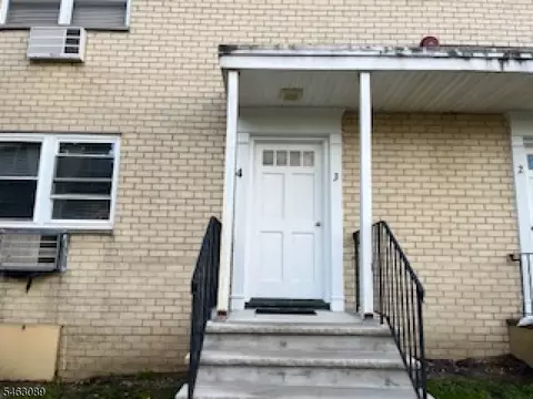 406 Cranbury Rd #3, East Brunswick, NJ 08816