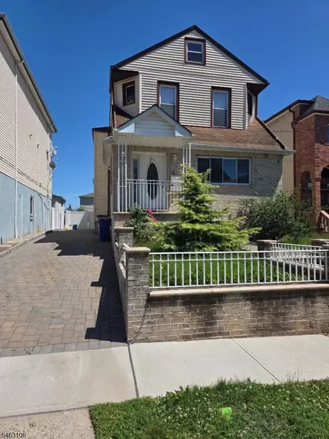 929 Adams Ave, Elizabeth, NJ 07201