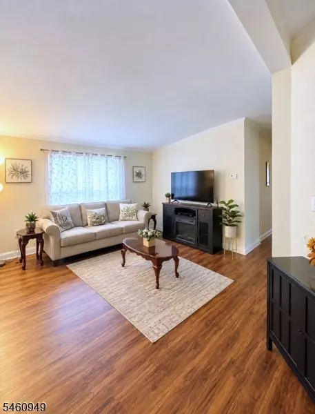 Living - 2 Post Rd, Belvidere, NJ 07823 photo 1 of 2