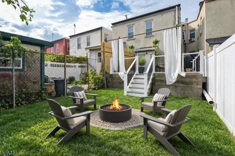 103 Napoleon St #A, Newark, NJ 07105