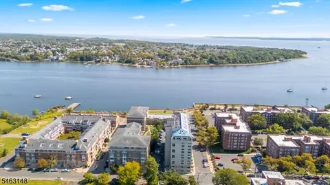 358 Rector #510, Perth Amboy, NJ 08861