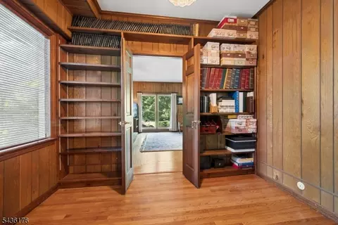 Other - 261 Beechwood Ave, Middlesex, NJ 08846 photo 2 of 10