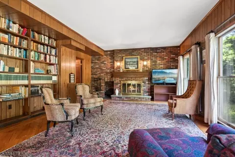Other - 261 Beechwood Ave, Middlesex, NJ 08846 photo 3 of 10