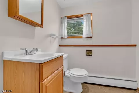 Bath - 290 Arnold Ave, North Plainfield, NJ 07063 photo 2 of 2