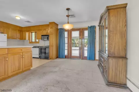 Other - 290 Arnold Ave, North Plainfield, NJ 07063 photo 2 of 11