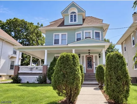 216 Stiles St, Elizabeth, NJ 07208