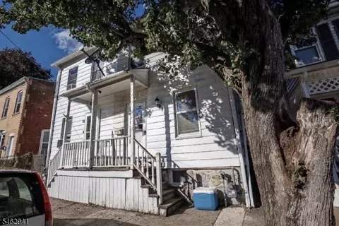 15 Lewis St, Phillipsburg, NJ 08865
