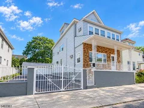 503 Franklin St, Elizabeth City, NJ 07206
