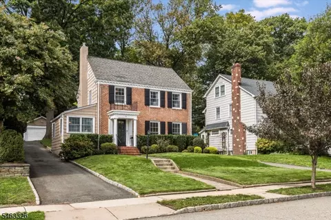 36 Chapman Pl, Glen Ridge, NJ 07028