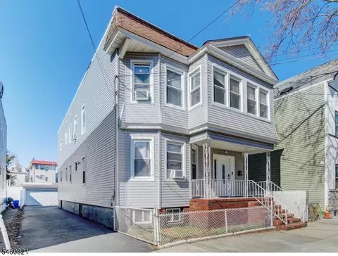 108 Gotthardt St, Newark, NJ 07105