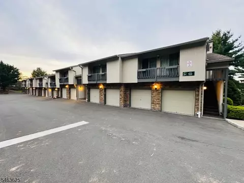 16 Karam Cir #16, West Orange, NJ 07052
