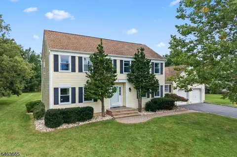3 Joshua Dr, Hillsborough, NJ 08844