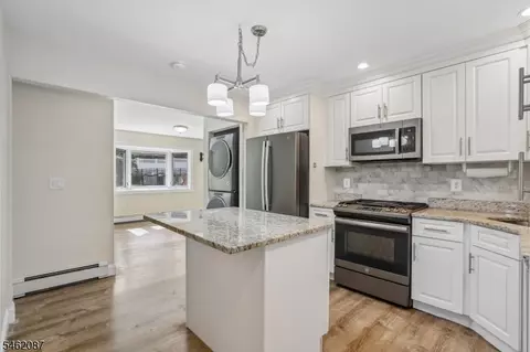 Kitchen - 36 Everett, Randolph, NJ 07869 photo 2 of 3