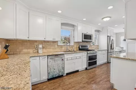 Kitchen - 36 Everett, Randolph, NJ 07869 photo 1 of 3
