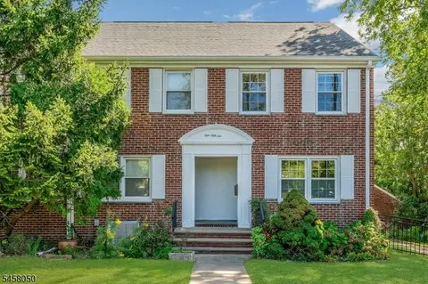 154 Boyden Ave #B, Maplewood, NJ 07040