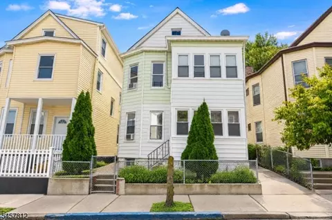 262 Harrison St, Paterson, NJ 07501