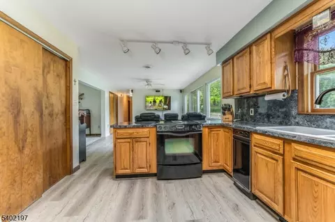 Kitchen - 22 Polktown Rd, Hampton, NJ 08827 photo 3 of 4