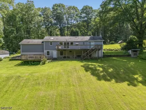 Exterior - 22 Polktown Rd, Hampton, NJ 08827 photo 6 of 9