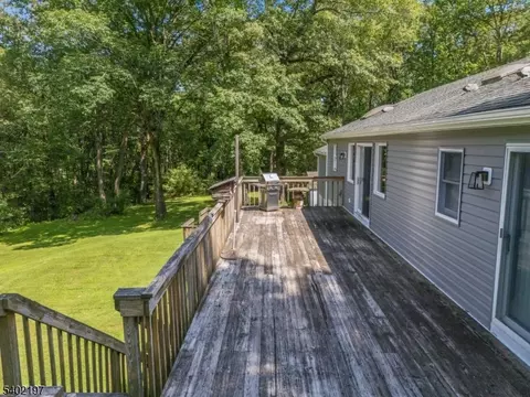Exterior - 22 Polktown Rd, Hampton, NJ 08827 photo 7 of 9