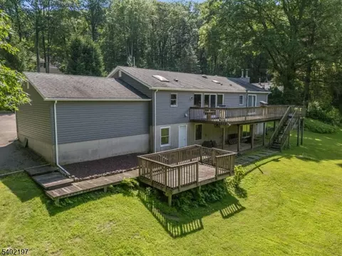 Exterior - 22 Polktown Rd, Hampton, NJ 08827 photo 8 of 9