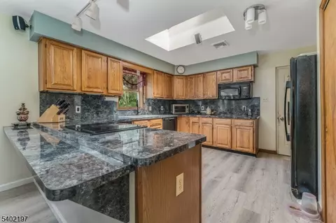 Kitchen - 22 Polktown Rd, Hampton, NJ 08827 photo 1 of 4