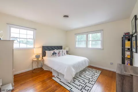 Bedroom - 1555 Ratzer Rd, Wayne, NJ 07470 photo 2 of 2