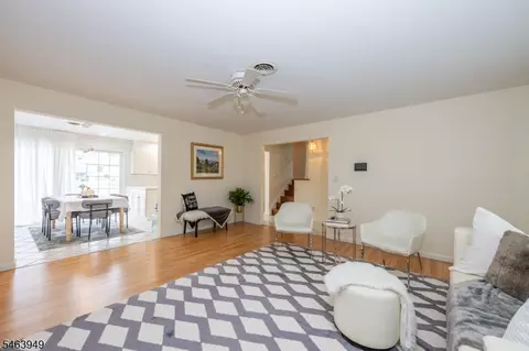 Living - 1555 Ratzer Rd, Wayne, NJ 07470 photo 5 of 6
