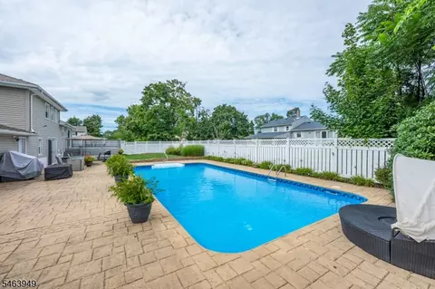 Exterior - 1555 Ratzer Rd, Wayne, NJ 07470 photo 10 of 15