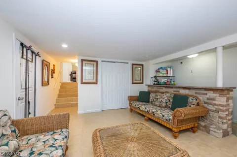 Other - 1555 Ratzer Rd, Wayne, NJ 07470 photo 2 of 6
