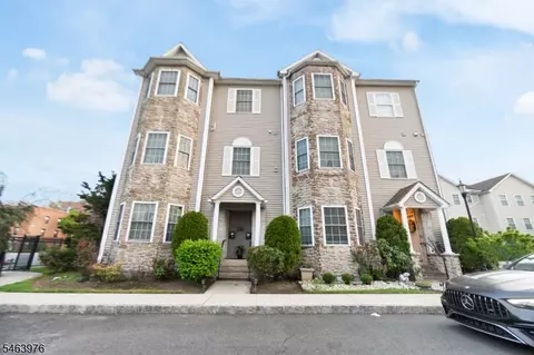 103 S Grove St, East Orange, NJ 07018