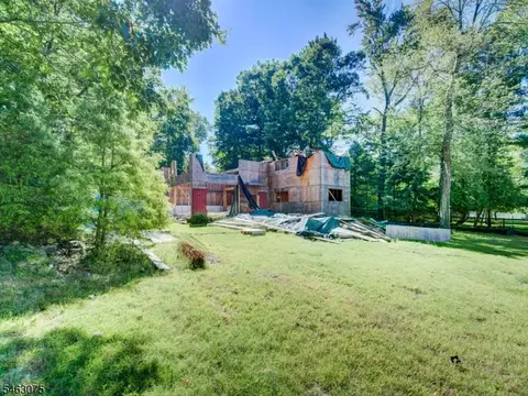 18 Rambling Brook Rd, Upper Saddle River, NJ 07458 photo 6