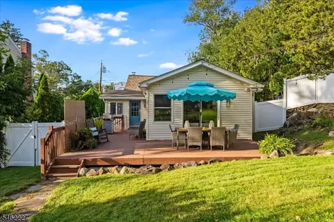 Exterior - 26 Lenape Trl, Wayne, NJ 07470 photo 5 of 7