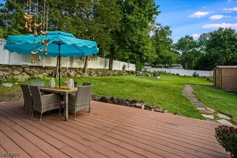 Exterior - 26 Lenape Trl, Wayne, NJ 07470 photo 3 of 7