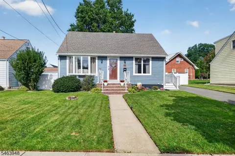50 Maple Hill Rd, Clifton, NJ 07013