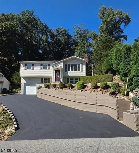 14 White Meadow Rd, Rockaway, NJ 07866