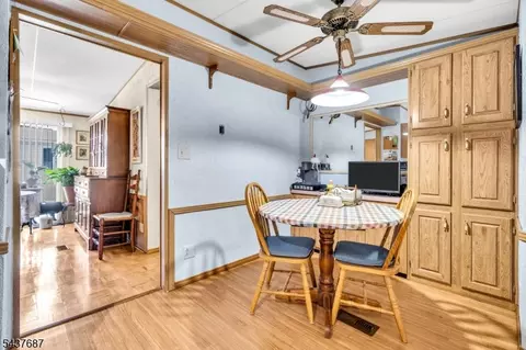 Dining - 7 Post, White Twp, NJ 07823 photo 2 of 2