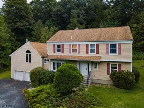 199 Casterline Rd, Denville, NJ 07834