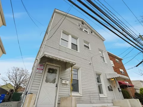 302 Belmont Ave, Belleville, NJ 07109